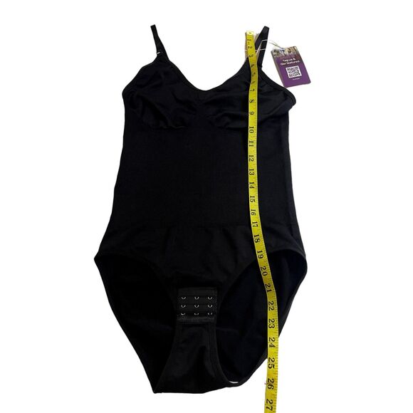 Hey Shape Snatched Shapewear Bodysuit NWT Black Size Medium Hourglass Trending - Picture 3 of 4
